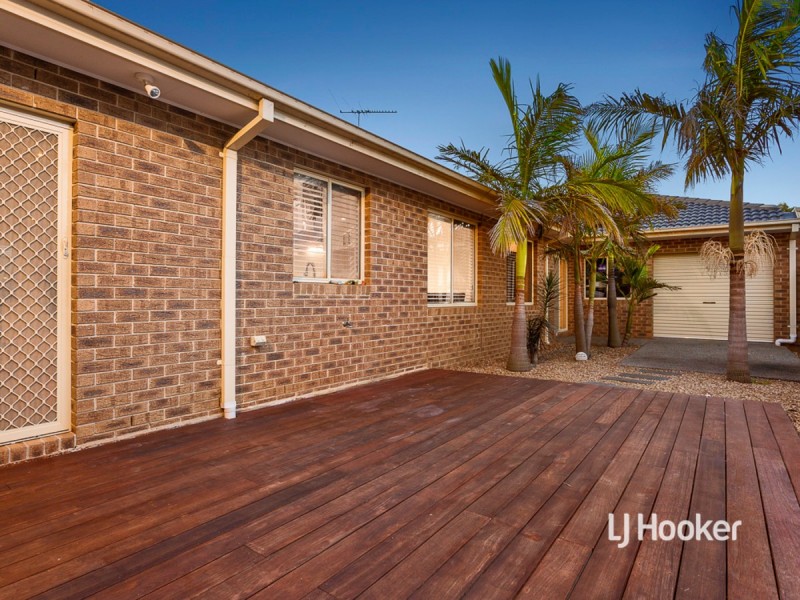 81 Hemsley Promenade, Point Cook VIC 3030