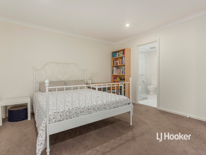 88 Ashcroft Avenue, Williams Landing VIC 3027