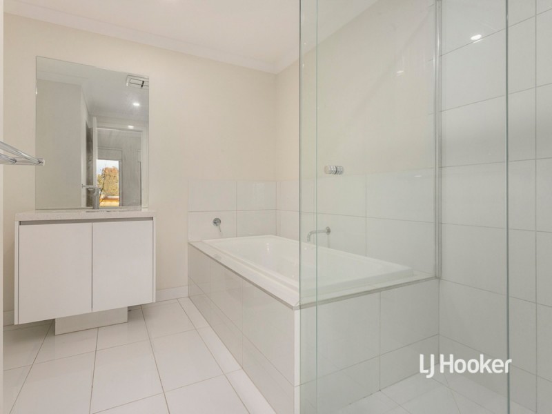 88 Ashcroft Avenue, Williams Landing VIC 3027