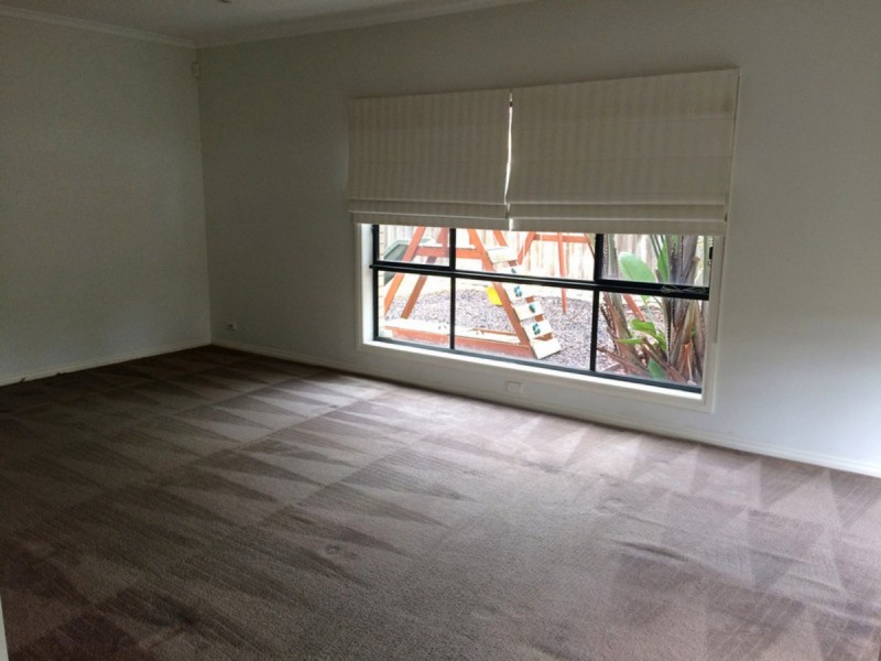 17 Siracusa Avenue, Point Cook VIC 3030