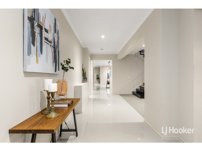 243 Saltwater Promenade, Point Cook VIC 3030