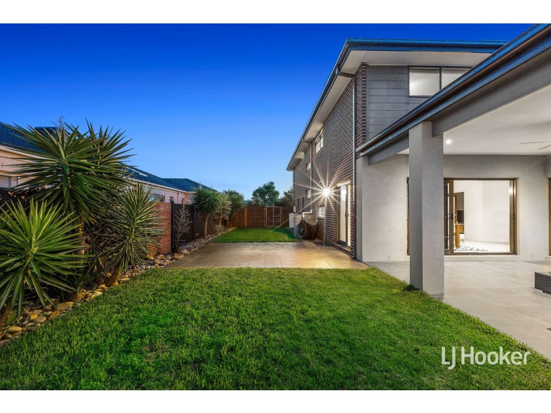 243 Saltwater Promenade, Point Cook VIC 3030