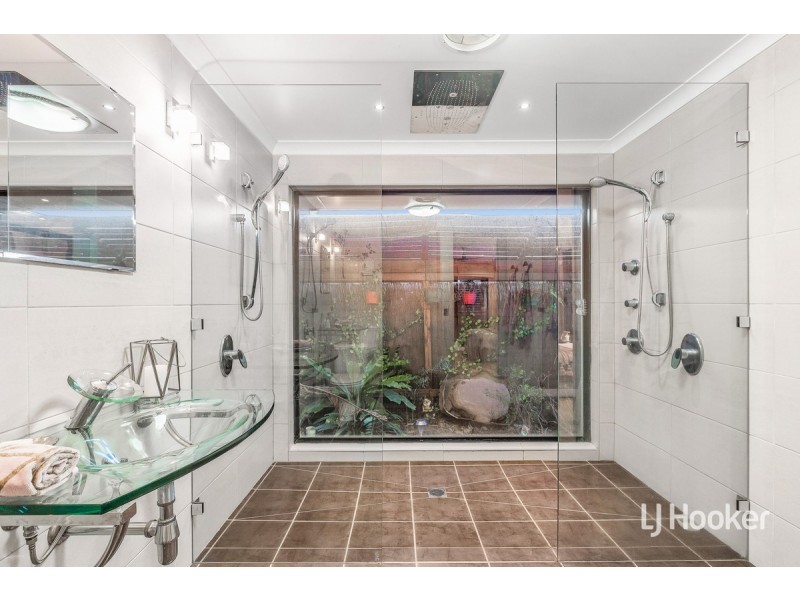 13 Liali Court, Point Cook VIC 3030