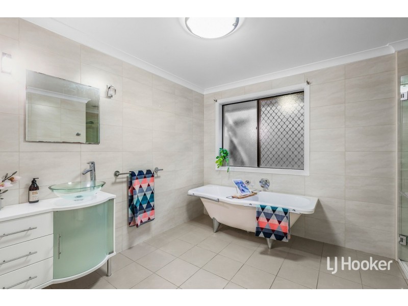 13 Liali Court, Point Cook VIC 3030