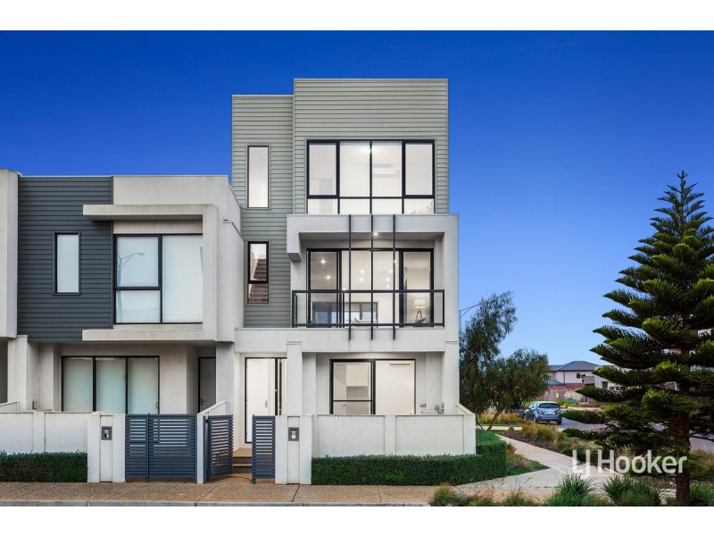 31 Quay Boulevard, Werribee South VIC 3030