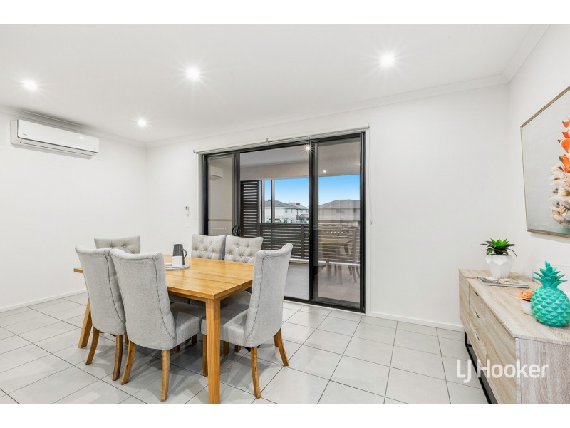 31 Quay Boulevard, Werribee South VIC 3030