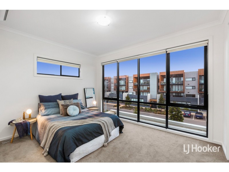 31 Quay Boulevard, Werribee South VIC 3030