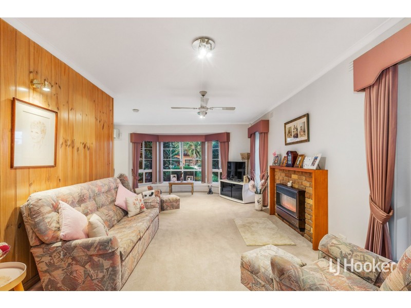 74 Ailsa Street South, Altona Meadows VIC 3028