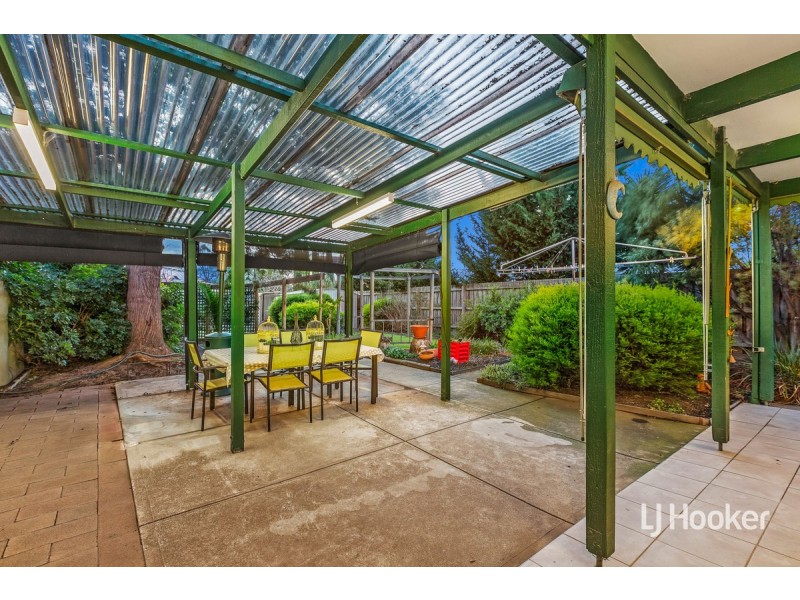 74 Ailsa Street South, Altona Meadows VIC 3028