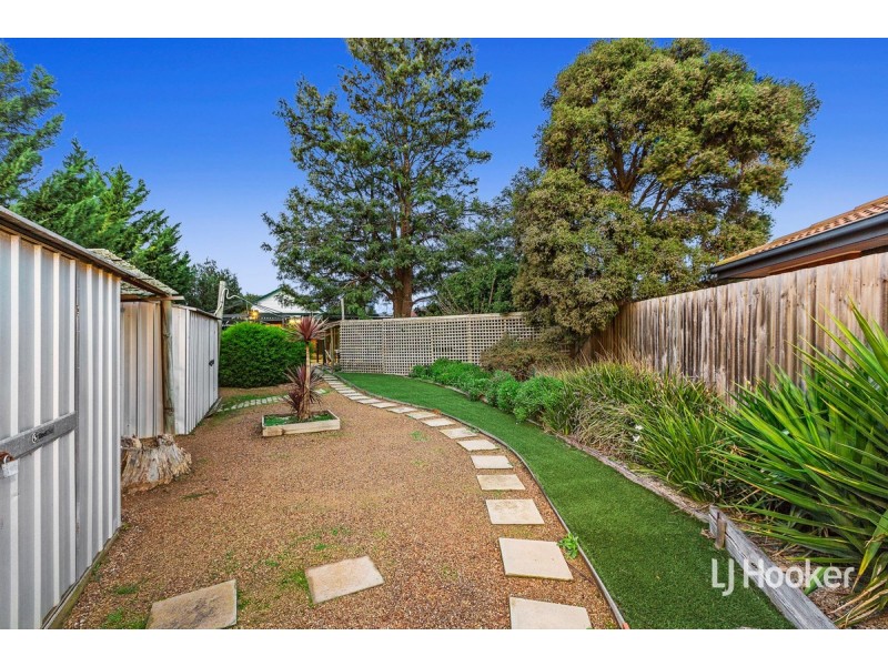 74 Ailsa Street South, Altona Meadows VIC 3028