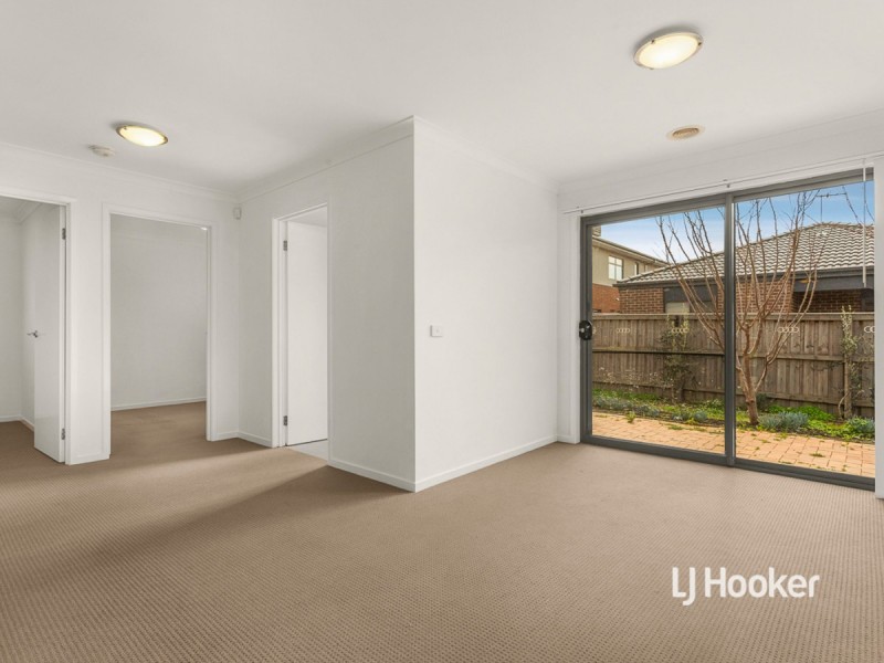 99 Tristania Drive, Point Cook VIC 3030