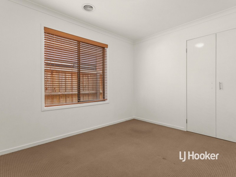 99 Tristania Drive, Point Cook VIC 3030