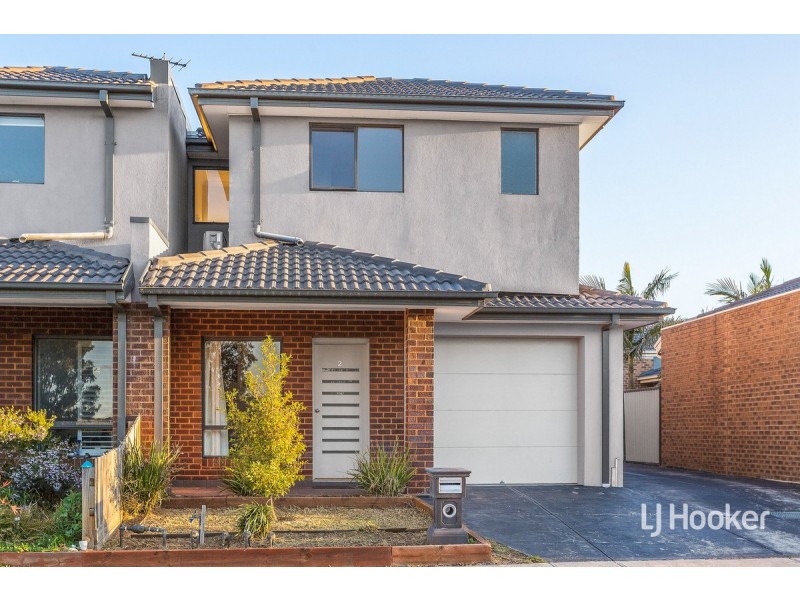 2/79 Hemsley Promenade, Point Cook VIC 3030