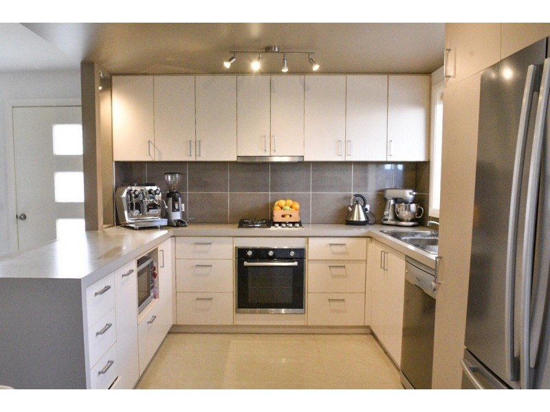 1/13 The Robbins, Seabrook VIC 3028