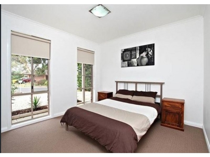 1/13 The Robbins, Seabrook VIC 3028
