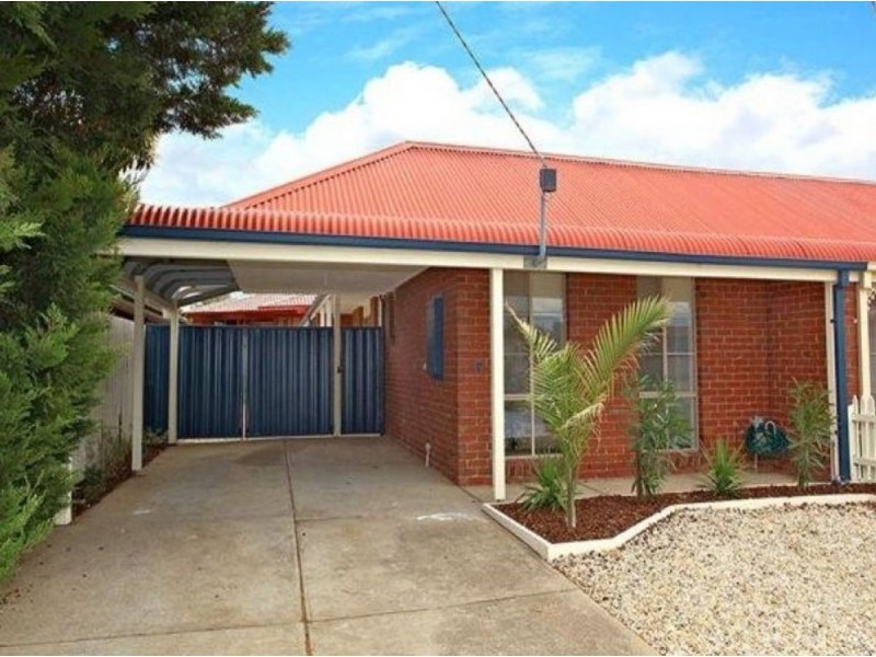 1/13 The Robbins, Seabrook VIC 3028