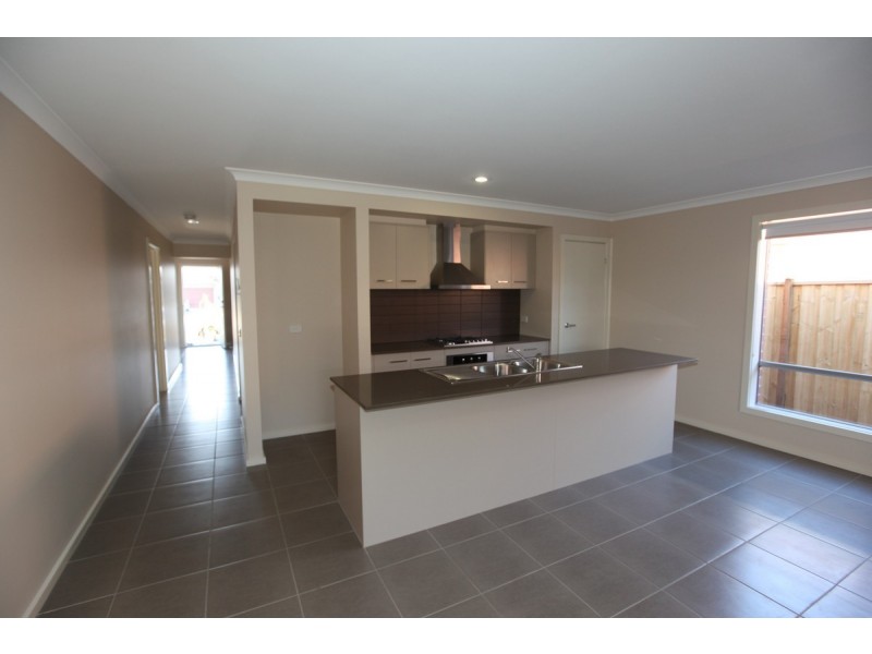 23 Bolivar Avenue, Truganina VIC 3029