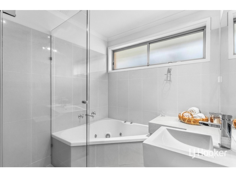 1/7 Royal Court, Seabrook VIC 3028