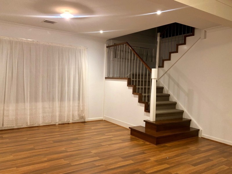 45 Barnstormer Boulevard, Point Cook VIC 3030