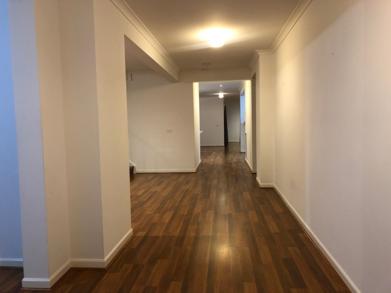 45 Barnstormer Boulevard, Point Cook VIC 3030