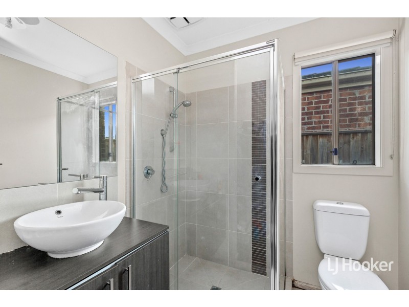 9 Caldwell Road, Williams Landing VIC 3027