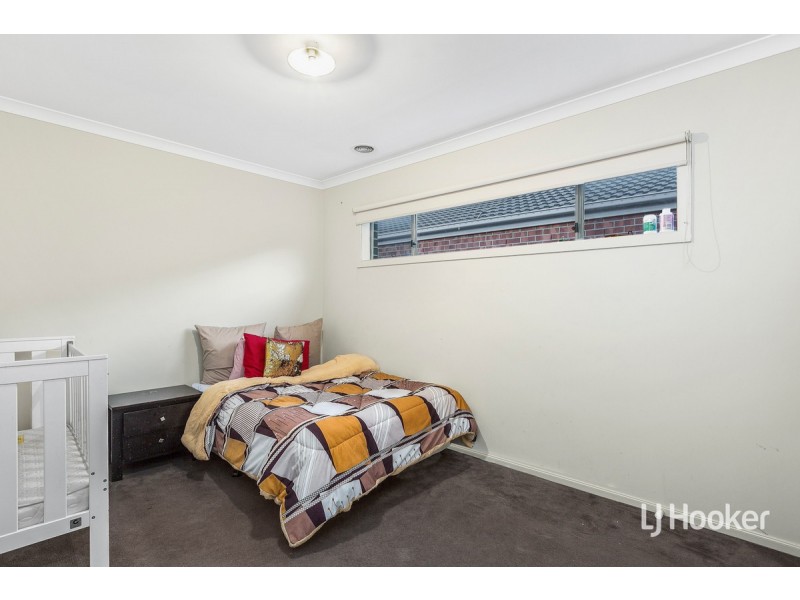 9 Caldwell Road, Williams Landing VIC 3027