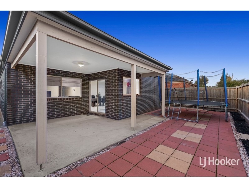 9 Caldwell Road, Williams Landing VIC 3027
