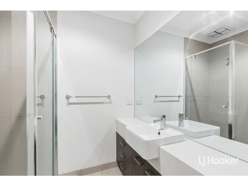 155 Campaspe Way, Point Cook VIC 3030