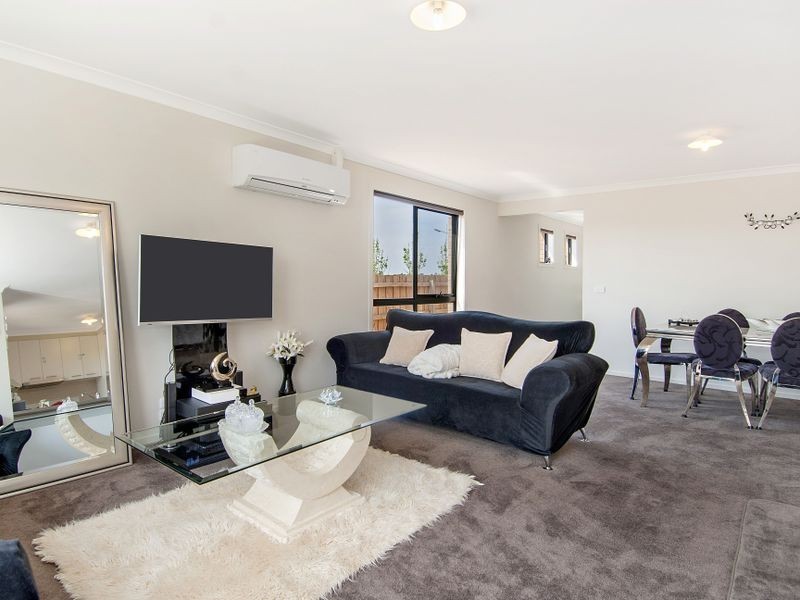 19 Chapel Street, Point Cook VIC 3030