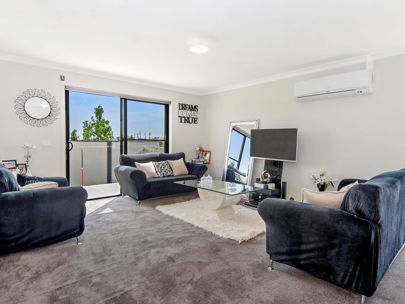 19 Chapel Street, Point Cook VIC 3030