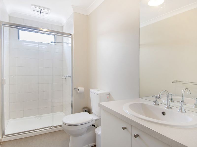 19 Chapel Street, Point Cook VIC 3030