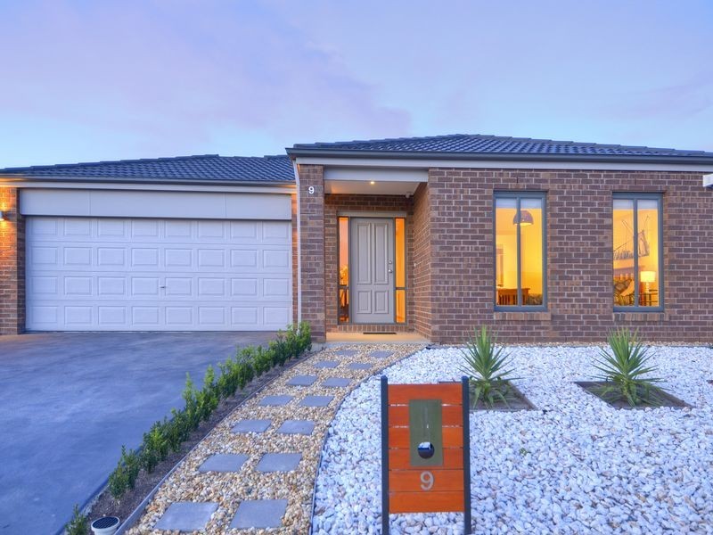 9 Wylie Way, Point Cook VIC 3030