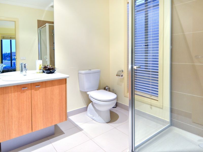 9 Wylie Way, Point Cook VIC 3030