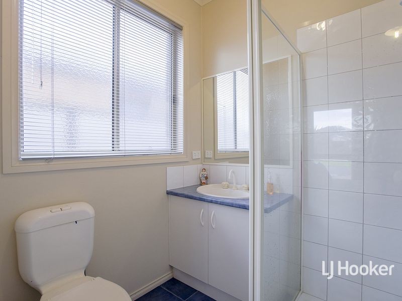 45 Hollington Crescent, Point Cook VIC 3030