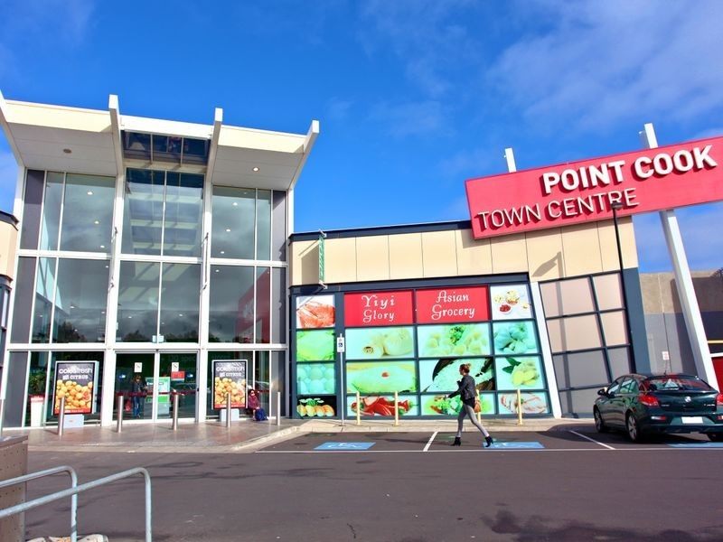 73 Neptune Drive, Point Cook VIC 3030