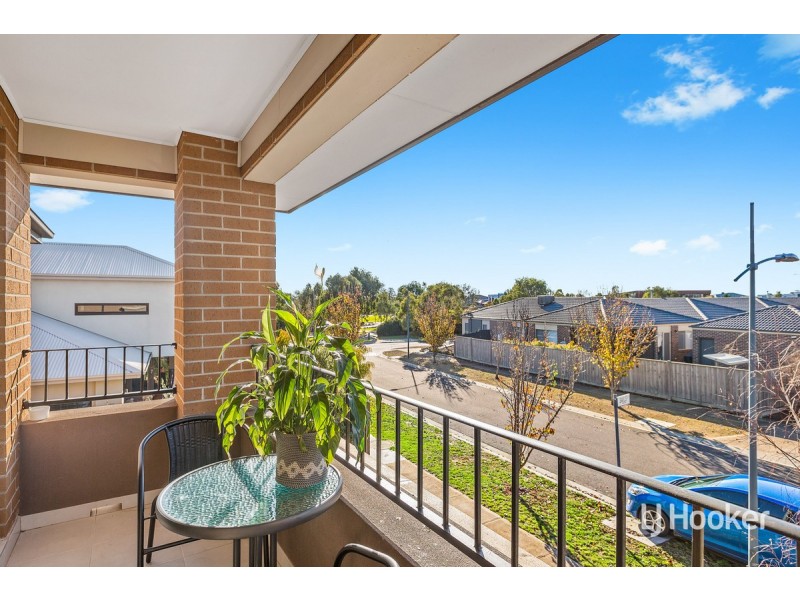 4 Sandy Avenue, Point Cook VIC 3030