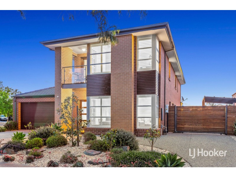 14 Violet Way, Point Cook VIC 3030