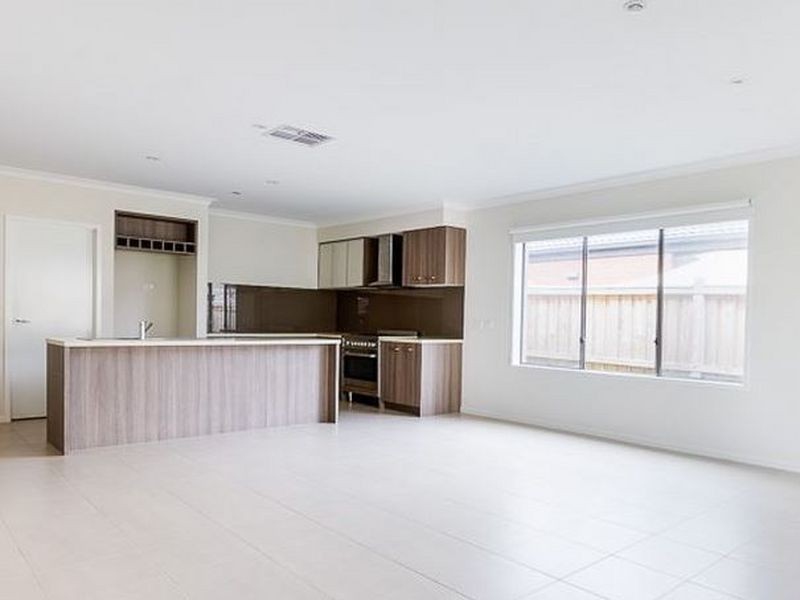 5 Corporate Drive, Point Cook VIC 3030