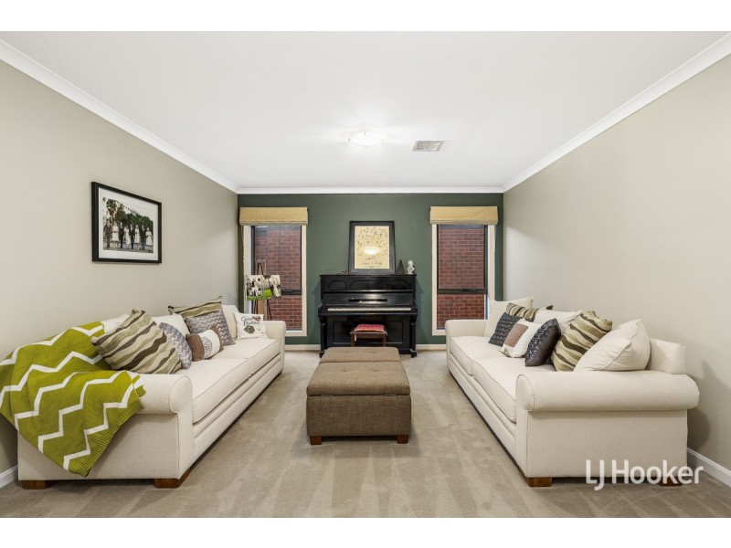 274 Saltwater Promenade, Point Cook VIC 3030