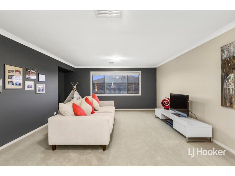 274 Saltwater Promenade, Point Cook VIC 3030