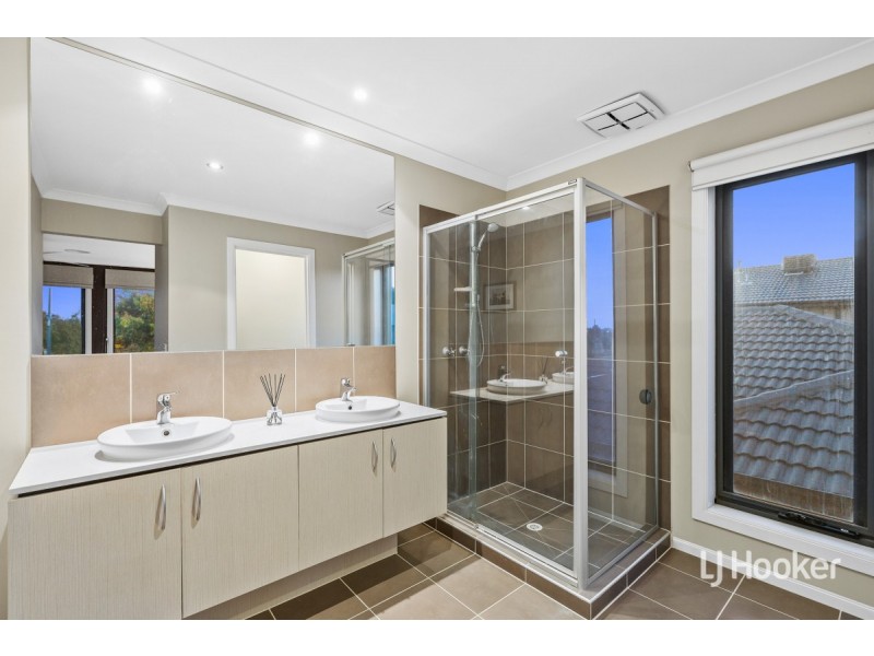 274 Saltwater Promenade, Point Cook VIC 3030