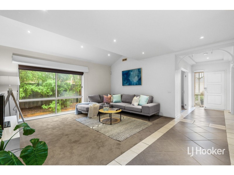 24 Astley Crescent, Point Cook VIC 3030