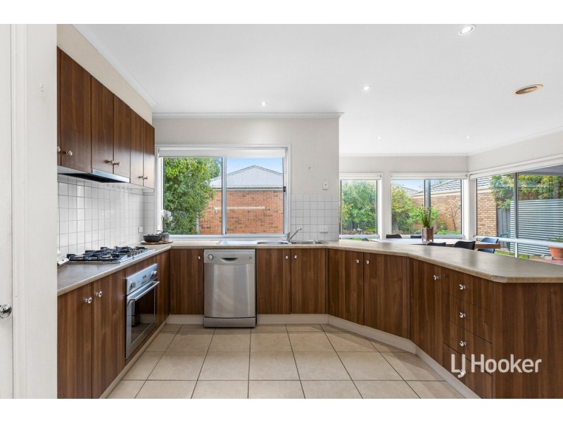 24 Astley Crescent, Point Cook VIC 3030