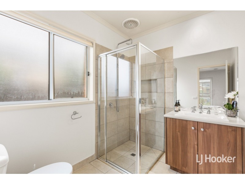 24 Astley Crescent, Point Cook VIC 3030