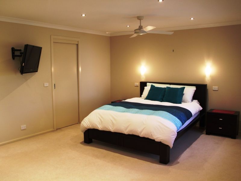 37 Peppertree Drive, Point Cook VIC 3030