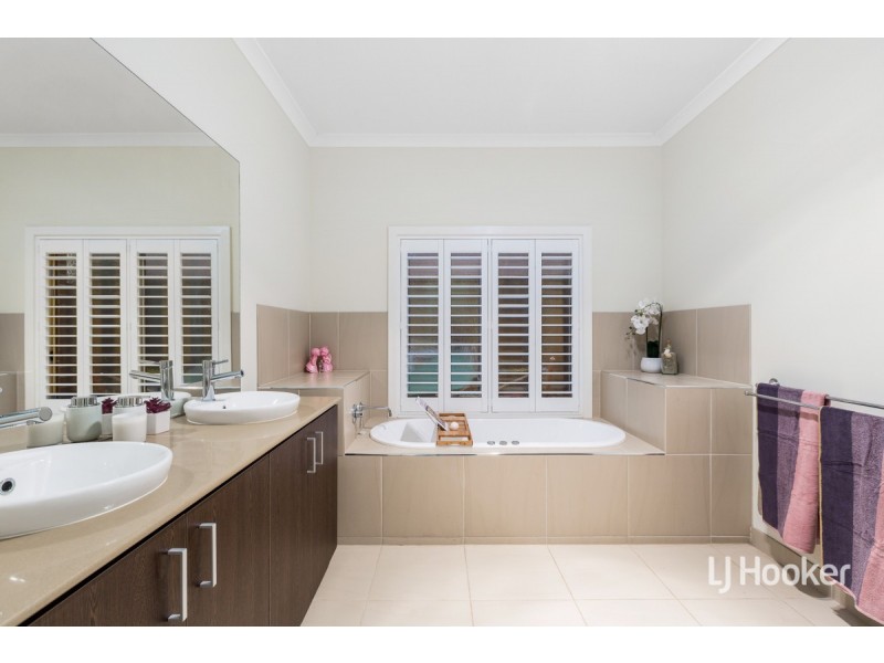 193 Dunnings Road, Point Cook VIC 3030