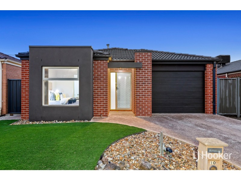 10 Landing Place, Point Cook VIC 3030