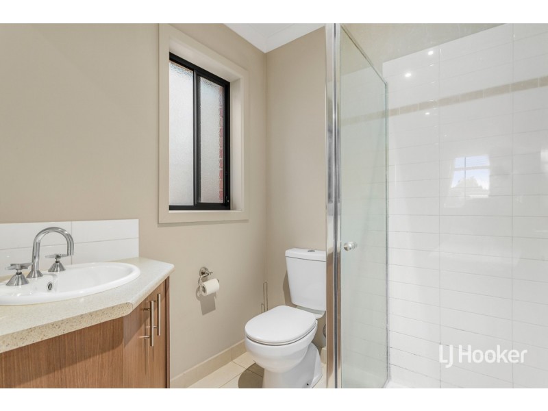 20 Home Road, Point Cook VIC 3030