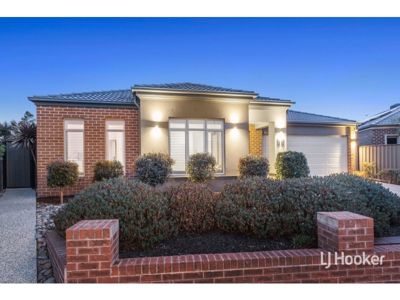 24 Marshall Terrace, Point Cook VIC 3030