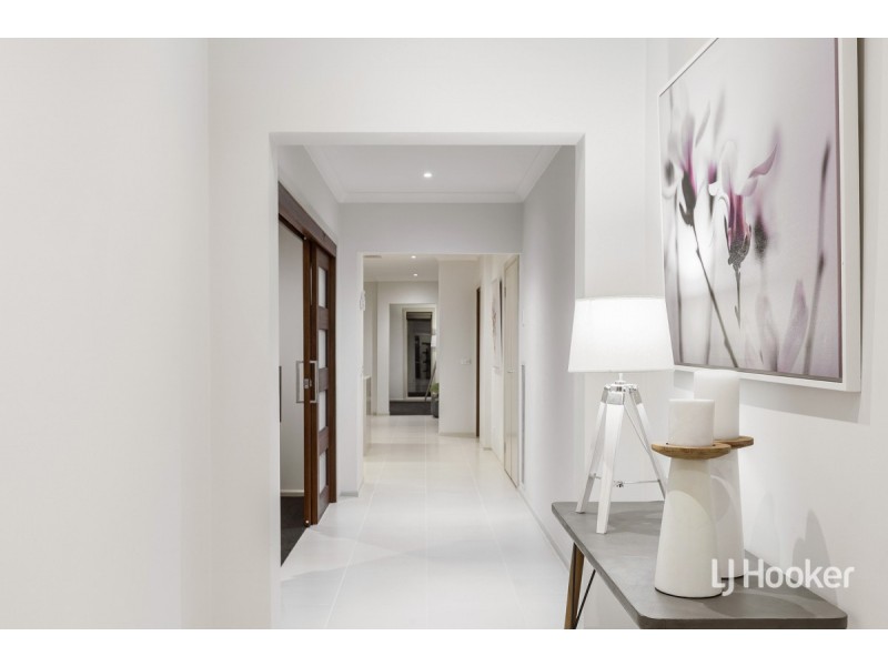 24 Marshall Terrace, Point Cook VIC 3030